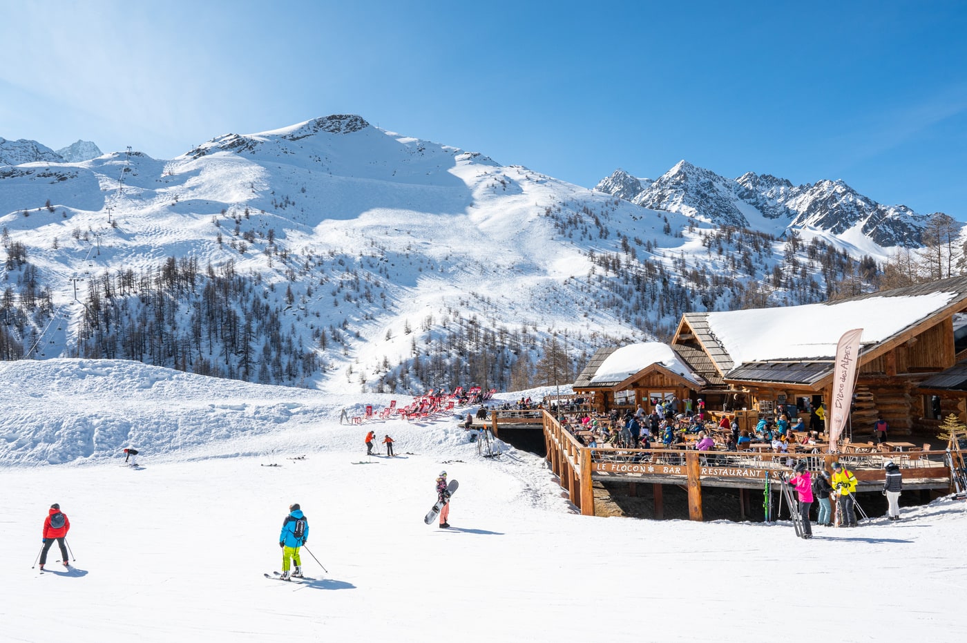 terrasse de restaurant au ski