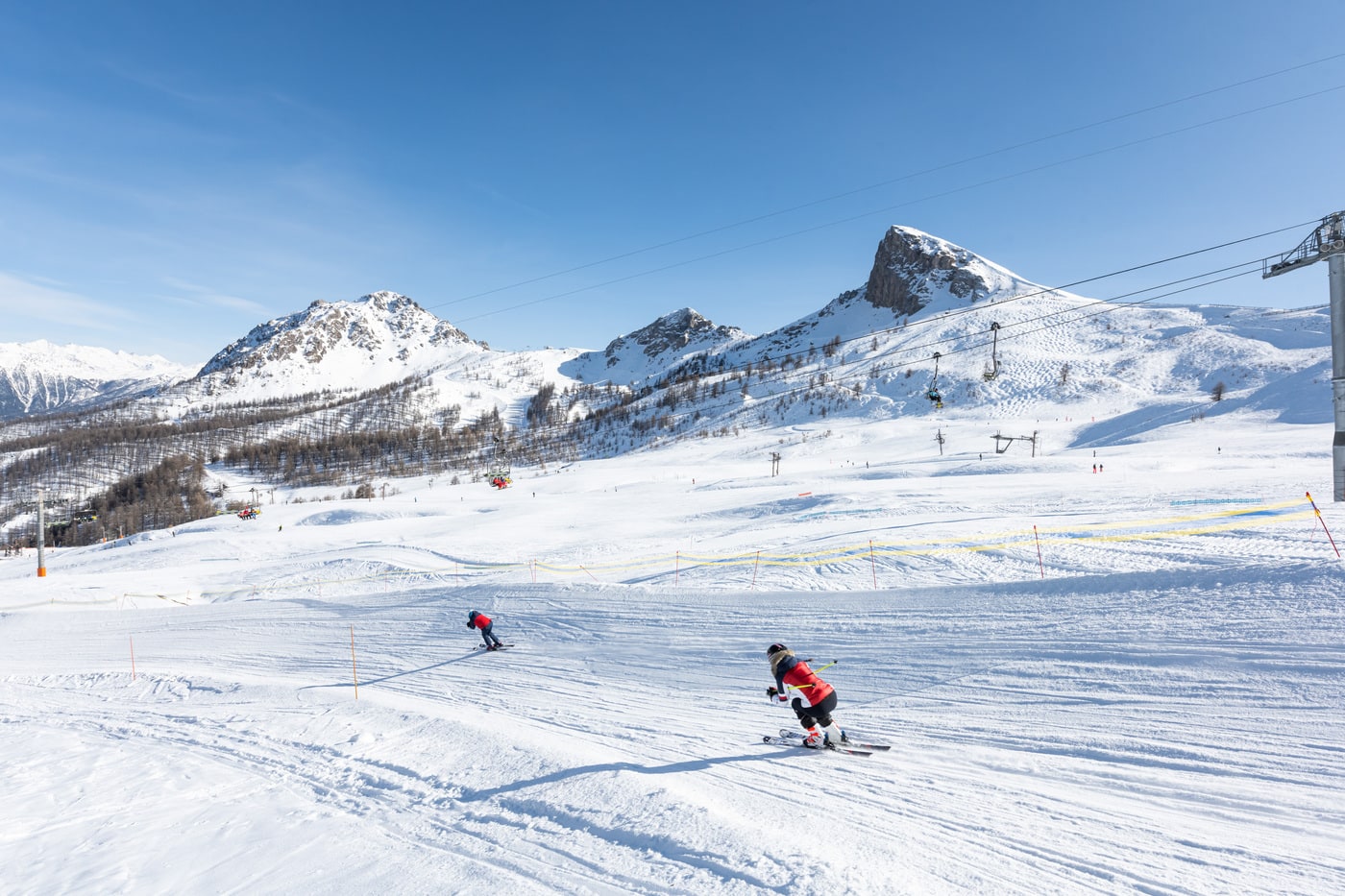 boardercross avec skieur