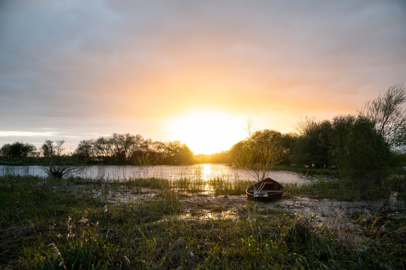 sunset lac de grand Lieu