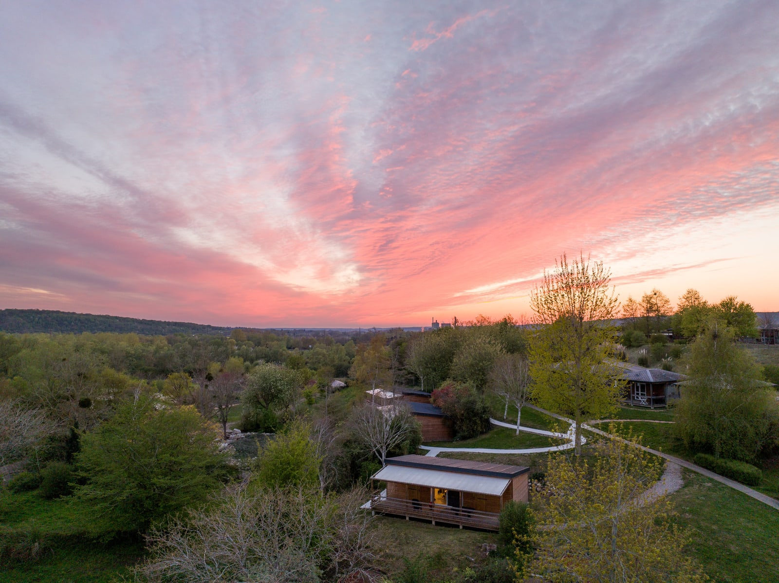 coucher de soleil sur bungalow