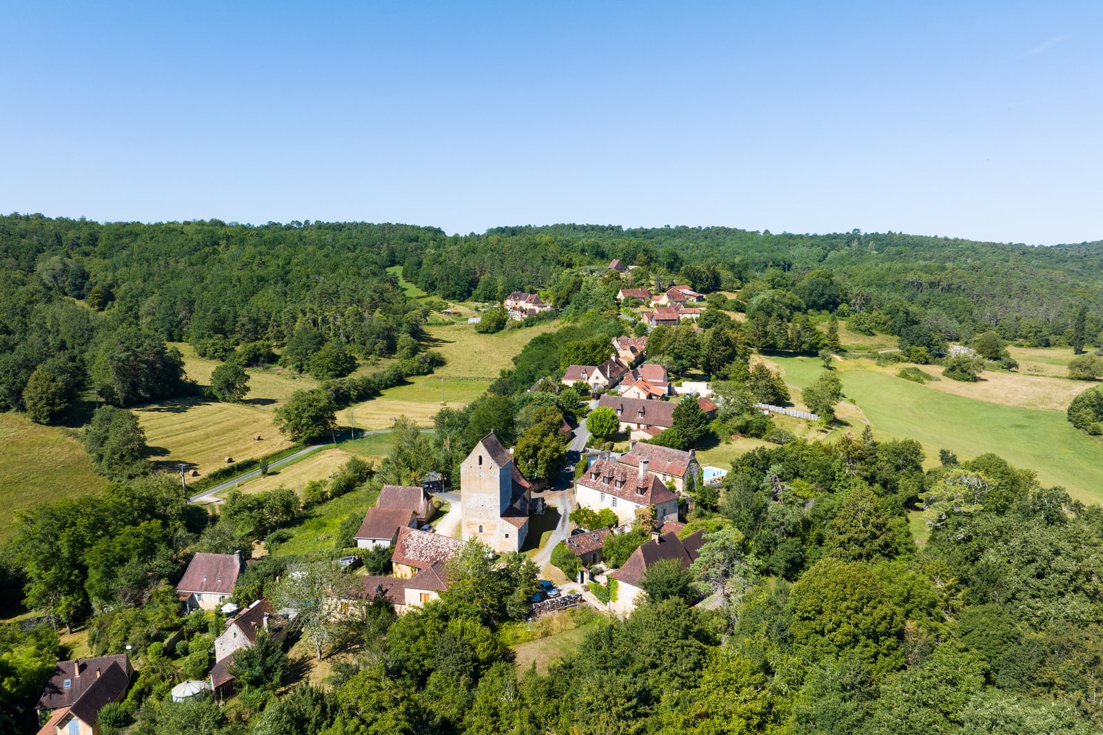 village Périgord en drone