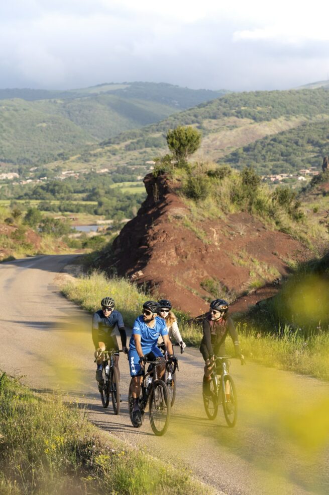 cyclistes en gravel